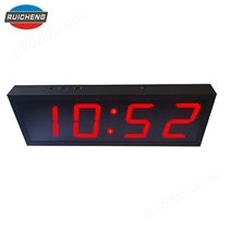 走廊挂钟设计考究