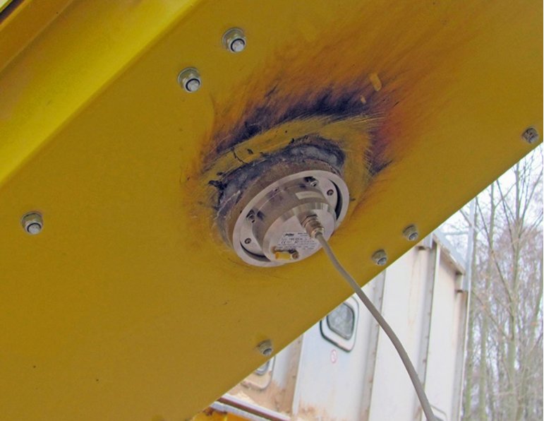 介可视在线固体水分仪：钢铁原料水分管控的智能利器，年省燃煤成本1800万！